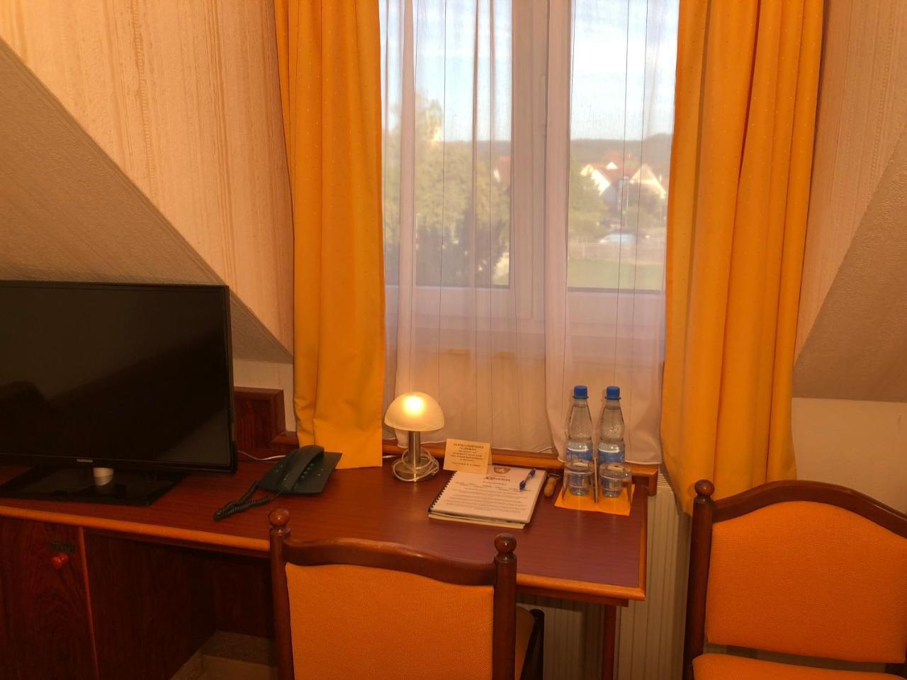 Hotel-Restaurant Und Gaestehaus Loewen Süßen 외부 사진