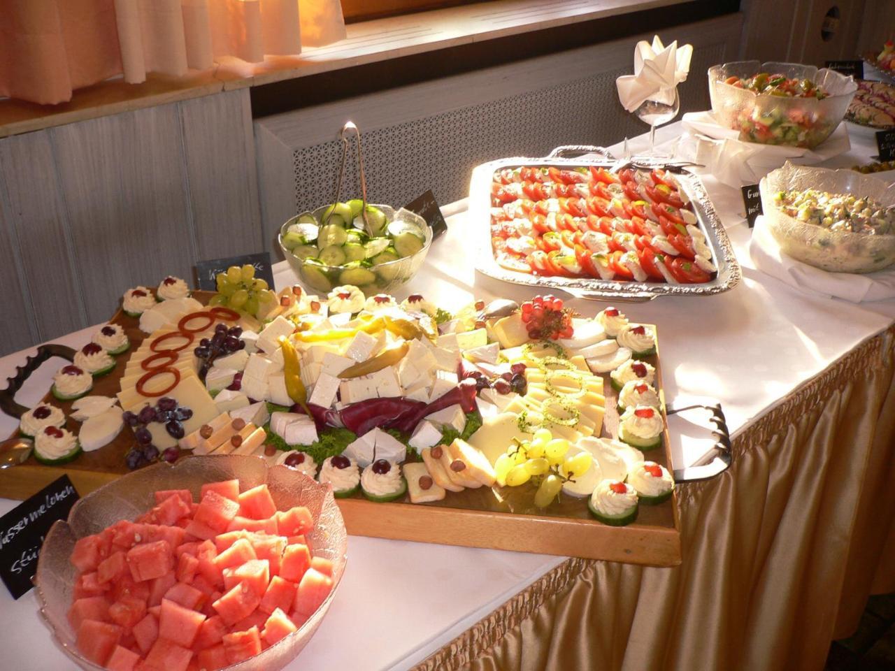 Hotel-Restaurant Und Gaestehaus Loewen Süßen 외부 사진