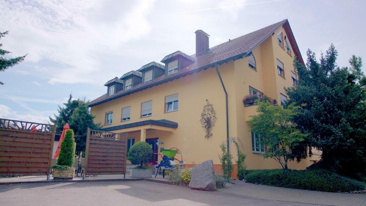 Hotel-Restaurant Und Gaestehaus Loewen Süßen 외부 사진